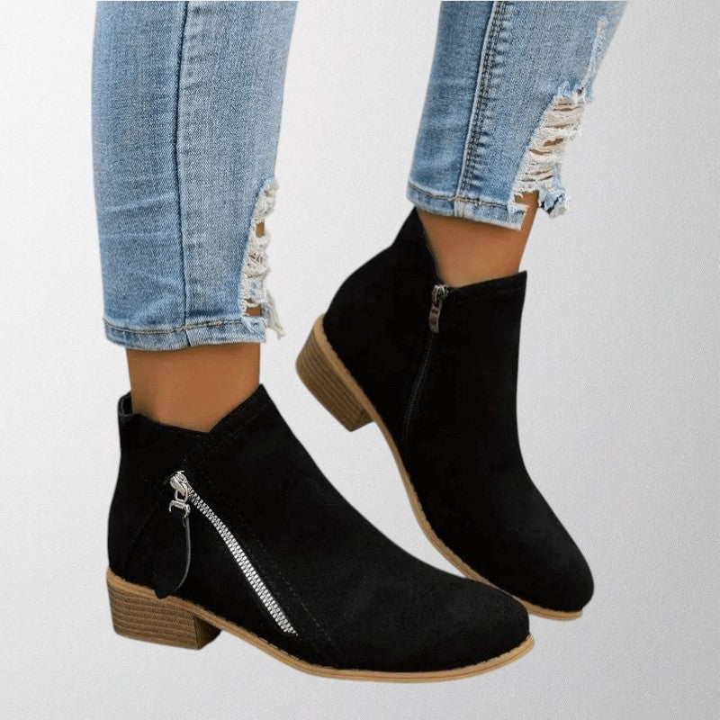Olivia - Classic style vintage boots