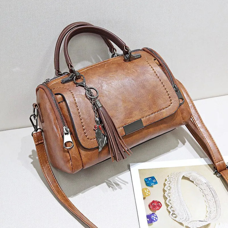 Camilla | Elegant Leather Crossbody Bag